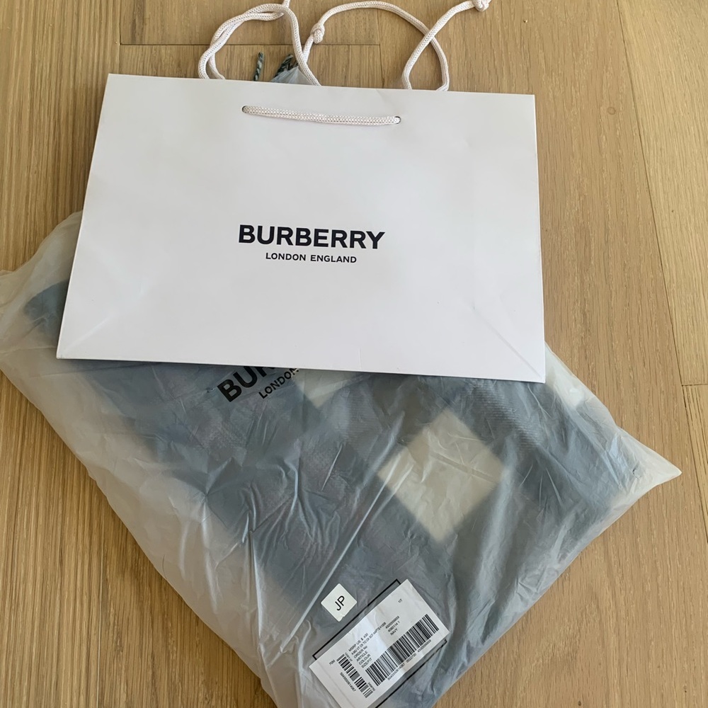NWT AUTHENTIC Bur Burberry Reversible Colour Check Wool Scarf  168x30cm $430 - Picture 2 of 7